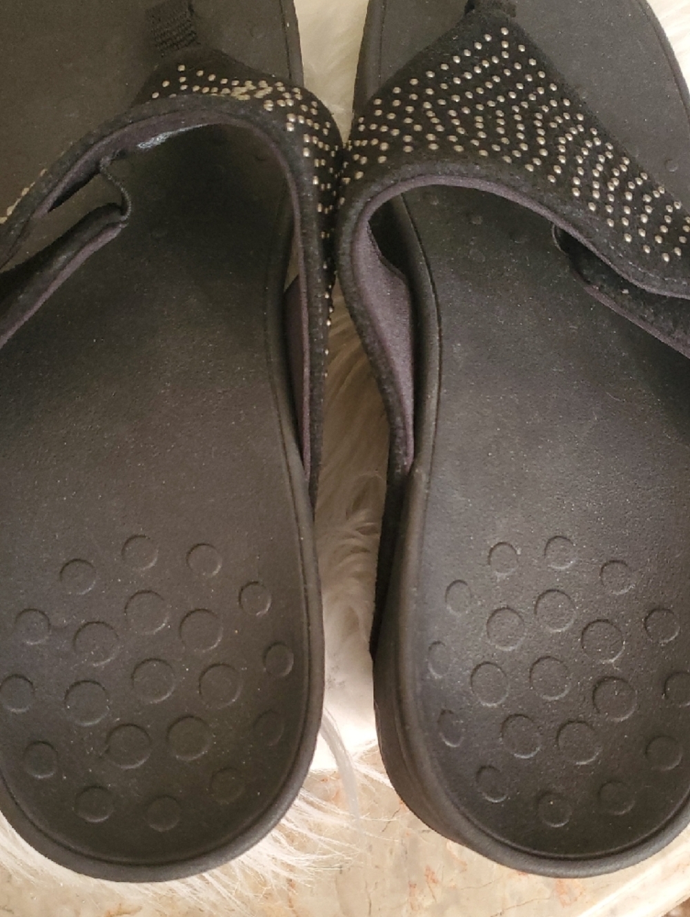 Vionic Black Studded Suede Toe-Post Sandals - Picture 10 of 14